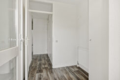 't Dorp 81A, Heesch-25