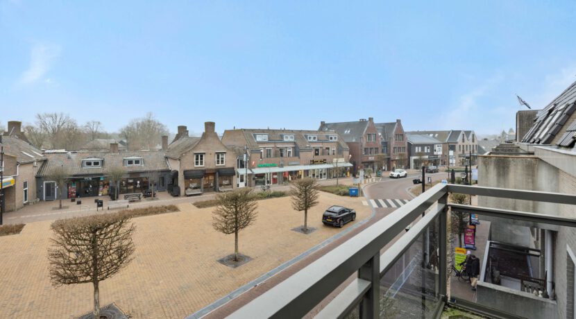 't Dorp 81A, Heesch-36