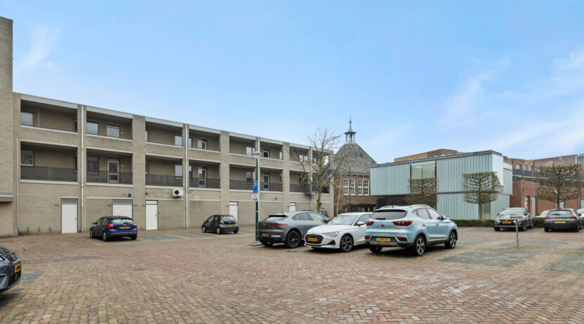 't Dorp 81A, Heesch-39