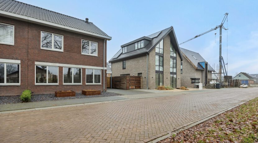 Van Grunsven-erf 16, Heesch-04