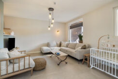 Heilige Eik 33, Heesch-21