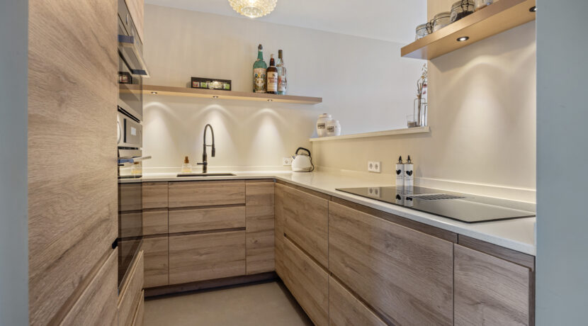 Heilige Eik 33, Heesch-28