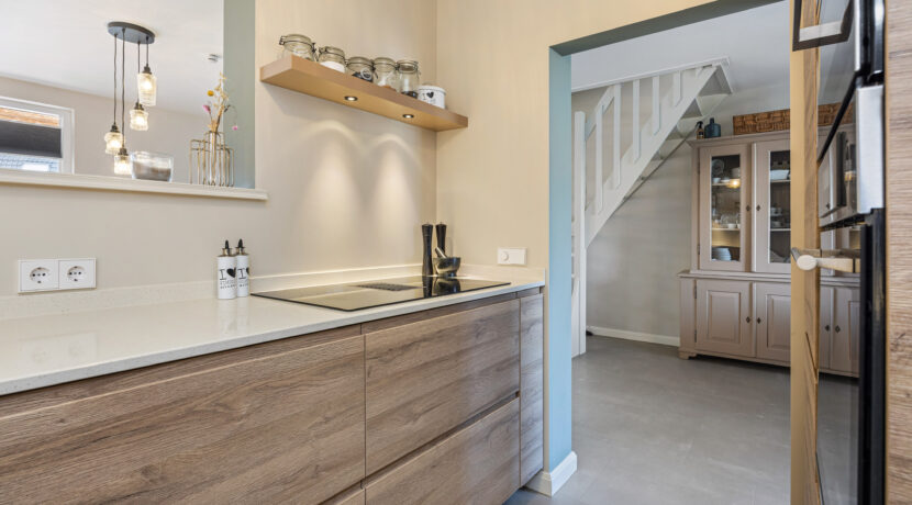 Heilige Eik 33, Heesch-29