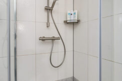 Heilige Eik 33, Heesch-37