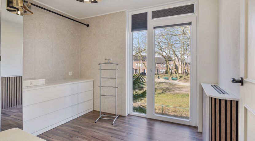 Heilige Eik 33, Heesch-42