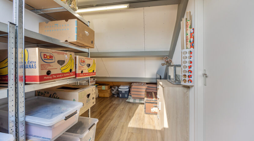 Heilige Eik 33, Heesch-45