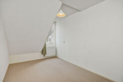 Klokbeker 40, Heesch-23