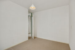 Klokbeker 40, Heesch-24