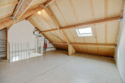 Klokbeker 40, Heesch-33