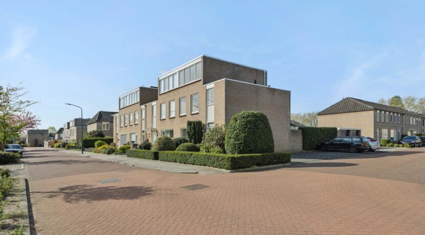 Bachlaan 28, Heesch-01