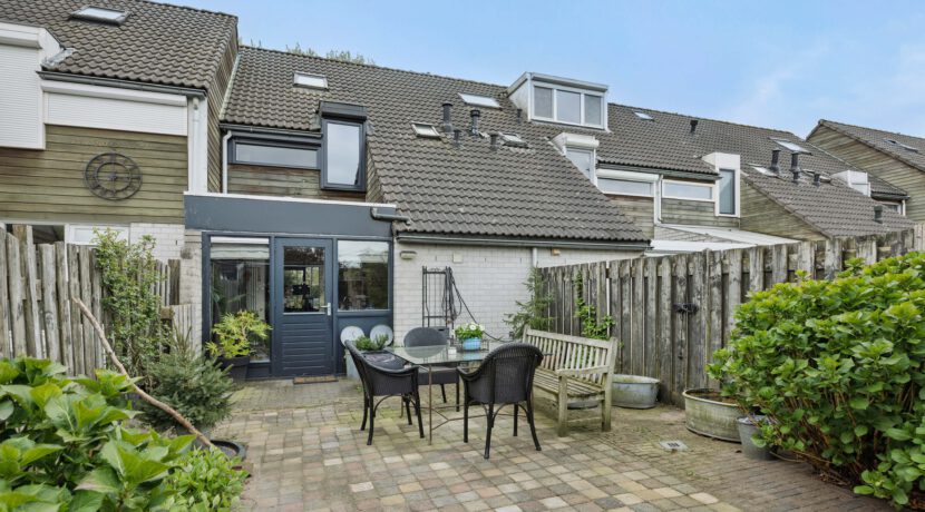 De Knolraap 37, Heesch-43