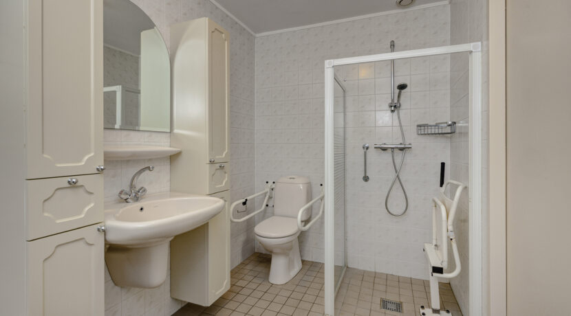 Het Vijfeiken 9, Heesch-30