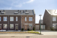 Struisgras295384PEHeesch-03