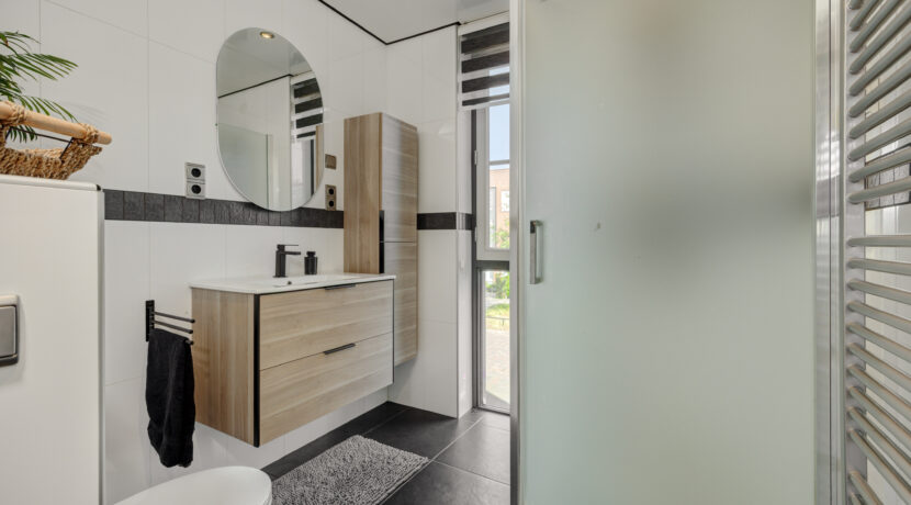 Biezenloop 62e, Heesch-27
