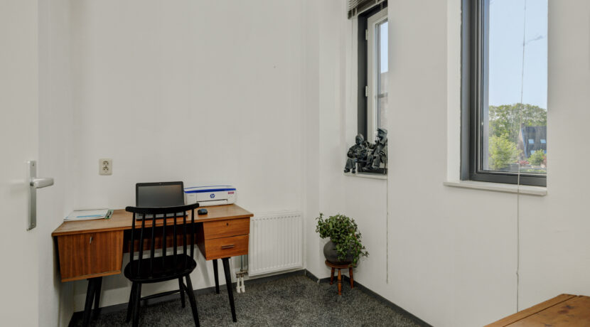 Biezenloop 62e, Heesch-33