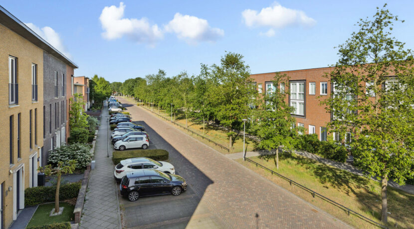 Biezenloop 62e, Heesch-44