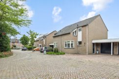 Burgemeester van Hulstlaan 12, Heesch-03