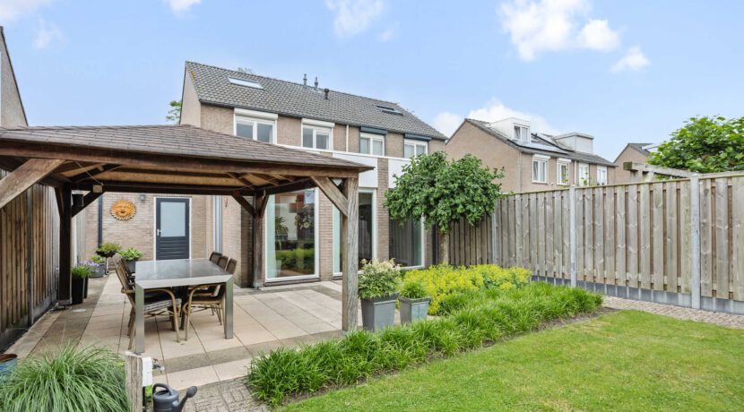 Burgemeester van Hulstlaan 12, Heesch-45
