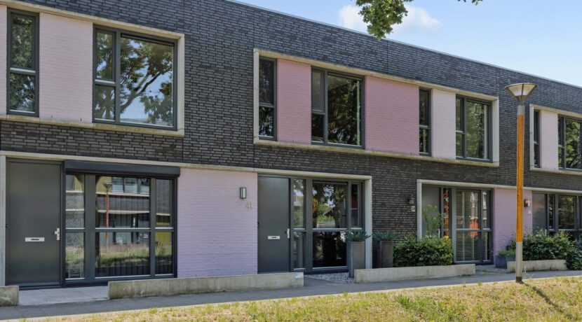 Paardenbloem 41, Berghem-02