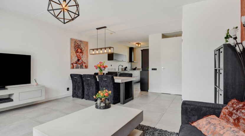 Paardenbloem 41, Berghem-18