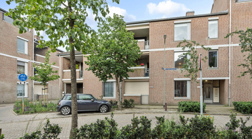 Sint Sebastiaanstraat 16, Oss-03