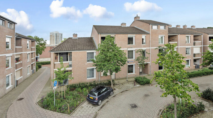 Sint Sebastiaanstraat 16, Oss-05