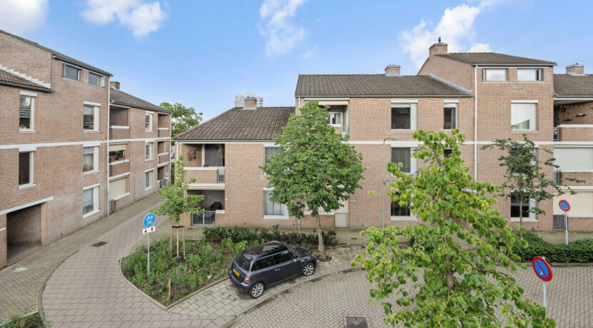 Sint Sebastiaanstraat 16, Oss-06