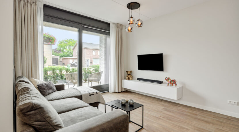 Het Dorp 11b, Heesch-16